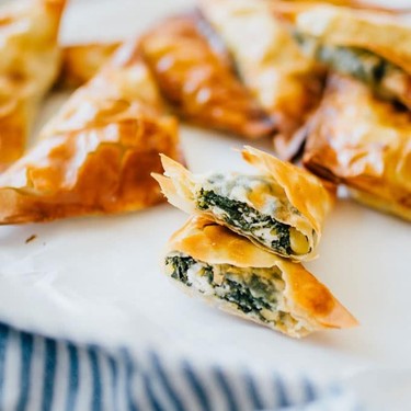 Spanakopita Triangles Recipe | SideChef