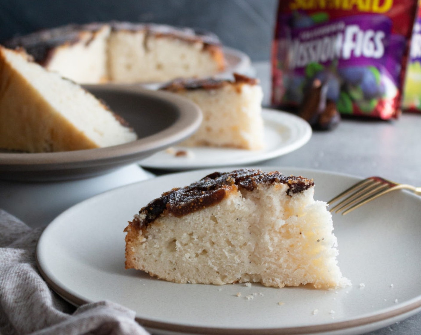 Upside Down Jaggery & Fig Cake