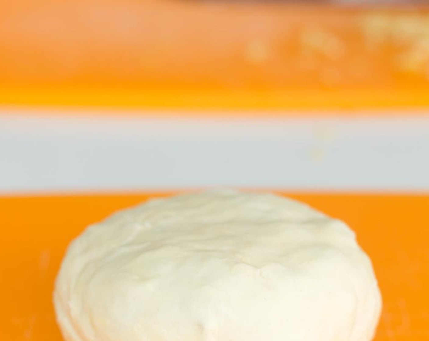 step 7 Whisk Eggland's Best Classic Egg (1) and Water (1 Tbsp) to create an egg wash. Lightly coat the pastry seams with egg wash to seal and flip the wrapped brie over so the seam side is down.