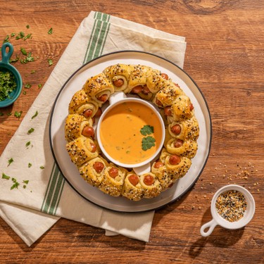 Pull-Apart Pigs in a Blanket with Jalapeño Queso Recipe | SideChef