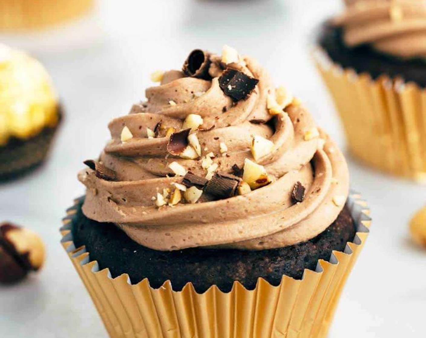 Chocolate Nutella Crunch Cupcakes