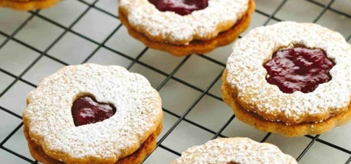 Cranberry Orange Linzer Cookies Recipe | SideChef