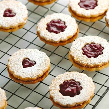 Cranberry Orange Linzer Cookies Recipe | SideChef