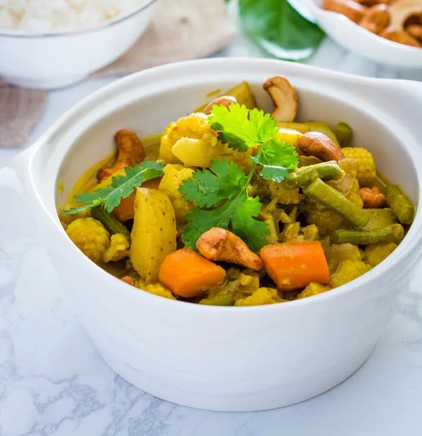Vegetarian Thai Yellow Curry Recipe SideChef