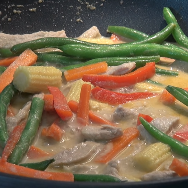 Quick and Easy Thai Green Curry Recipe | SideChef
