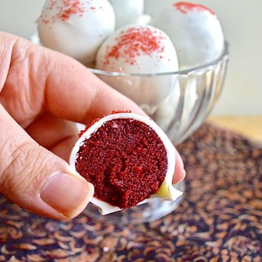 Red Velvet Cake Truffles Recipe | SideChef