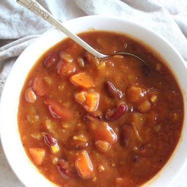 Awesome Chunky Tomato Bean Soup Recipe | SideChef
