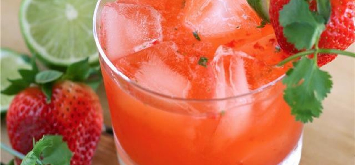Strawberry Cilantro Margaritas Recipe | SideChef