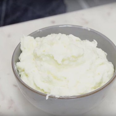 Creamy, Fluffy Mashed Potatoes Recipe | SideChef