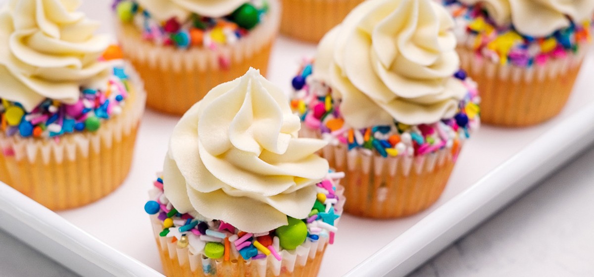 Rainbow Funfetti Cupcakes with Vanilla Buttercream Recipe | SideChef
