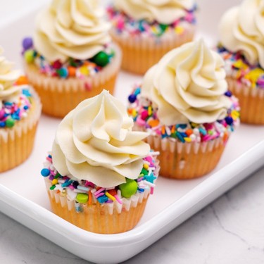Rainbow Funfetti Cupcakes with Vanilla Buttercream Recipe | SideChef
