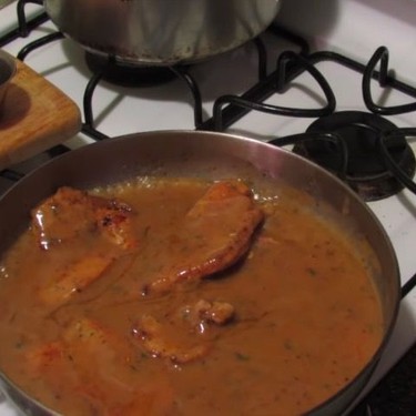 Turkey Chops in Pan Gravy Recipe | SideChef