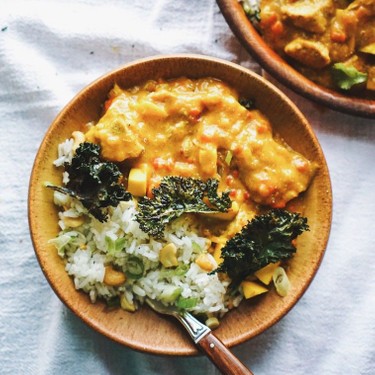 Mango Curry Chicken & Rice with Crunchy Curry Kale Chips Recipe | SideChef