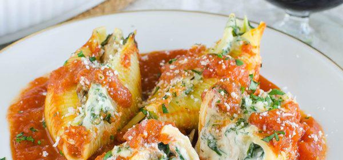 Mushroom Kale Stuffed Shells Recipe | SideChef