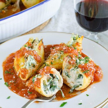 Mushroom Kale Stuffed Shells Recipe | SideChef