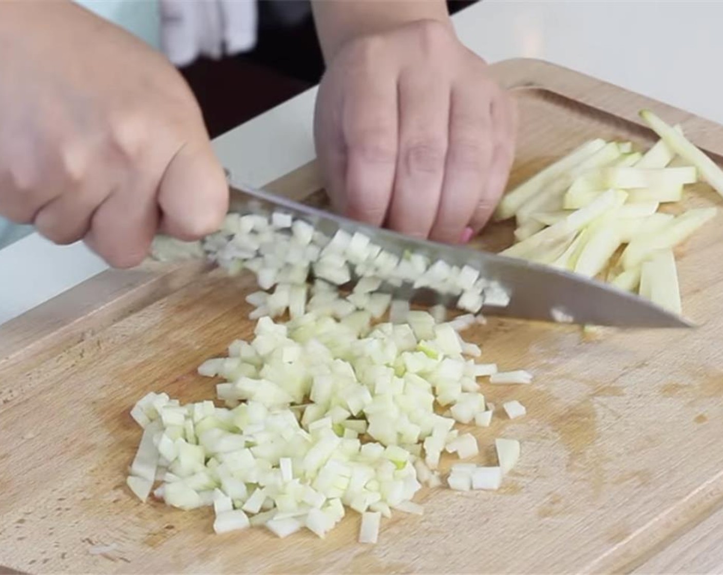 step 5 Dice the Granny Smith Apple (1).