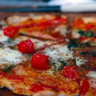 Neapolitan Pizza Recipe | SideChef