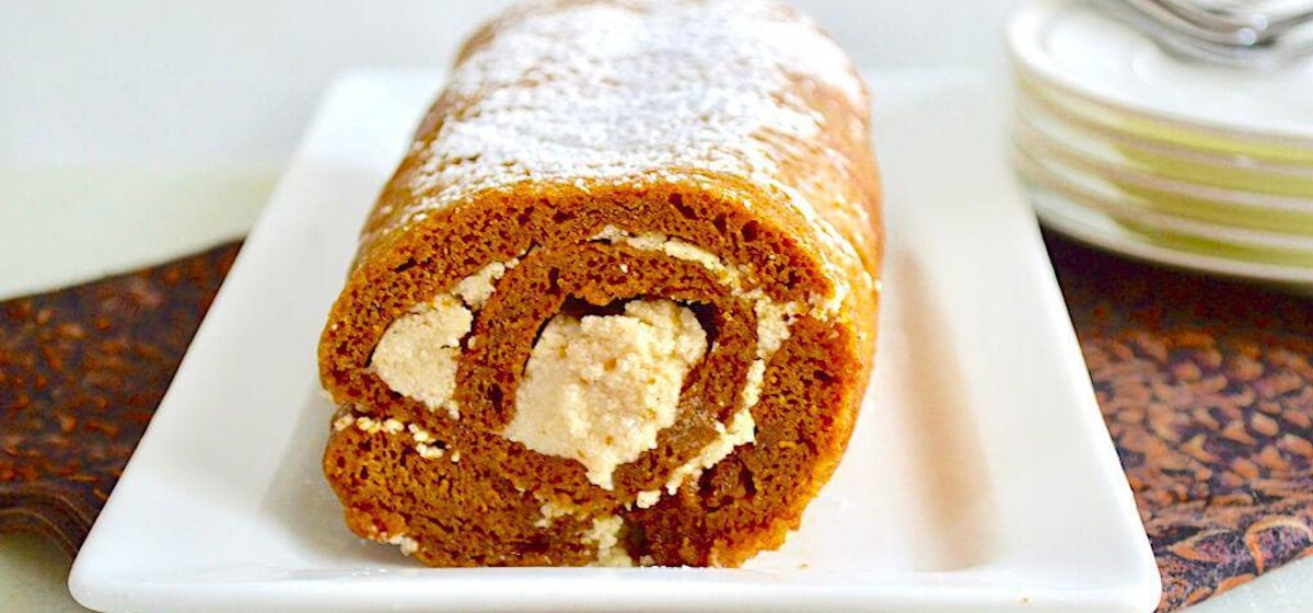 Pumpkin Spiced Swiss Roll Recipe | SideChef