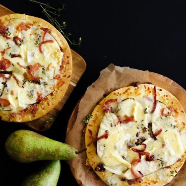 Gorgonzola Pear Pizza Recipe | SideChef