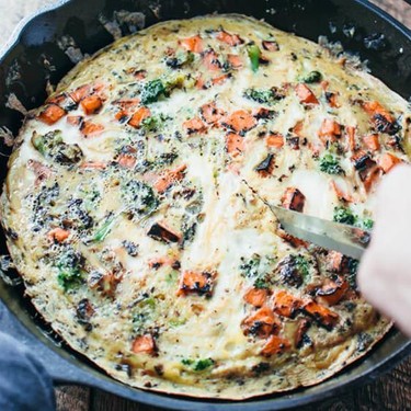 Broccoli and Sweet Potato Frittata with Thyme Recipe | SideChef