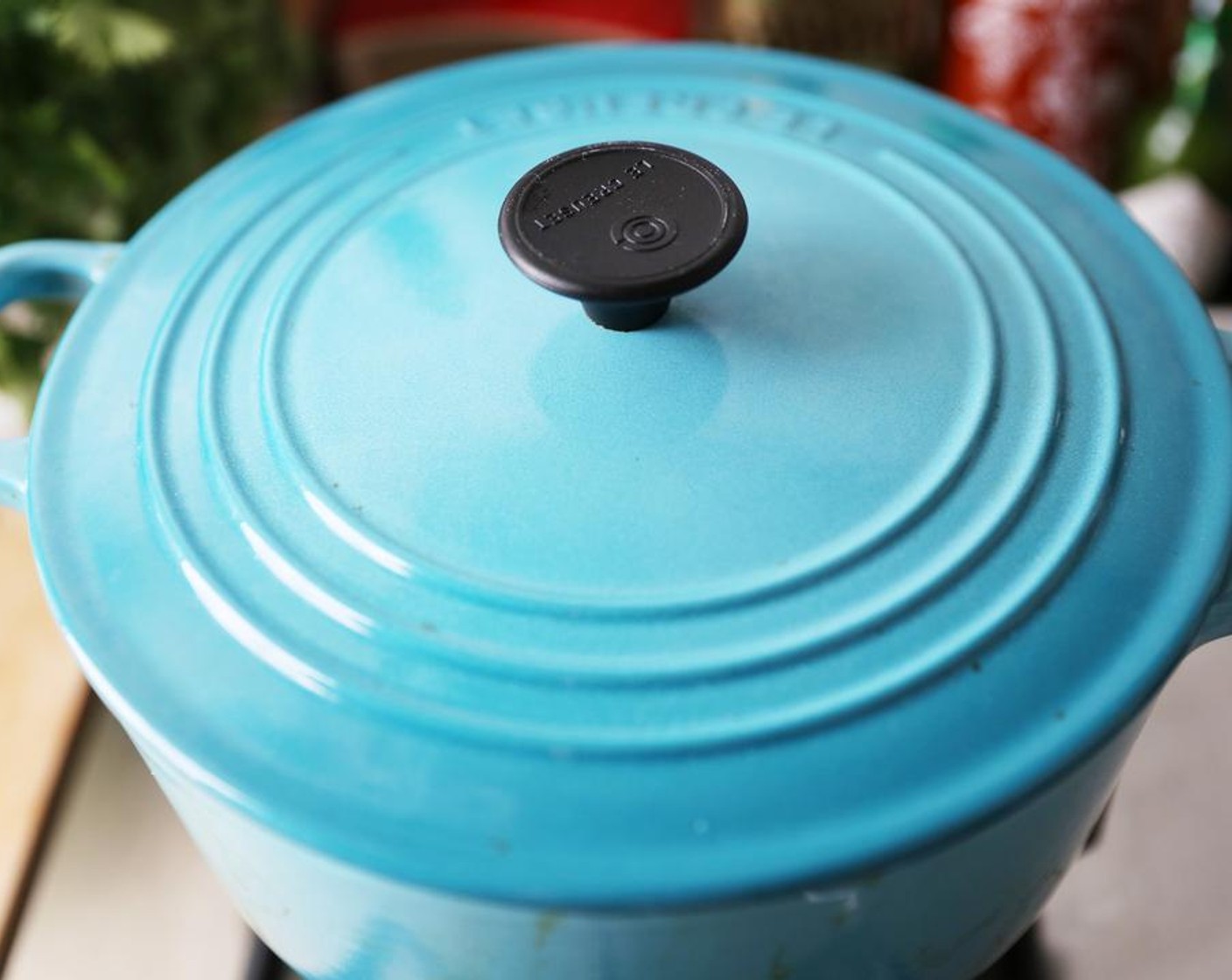 step 6 Cover the pot, turn the heat to low and cook for 1-1/2 hours until very tender.