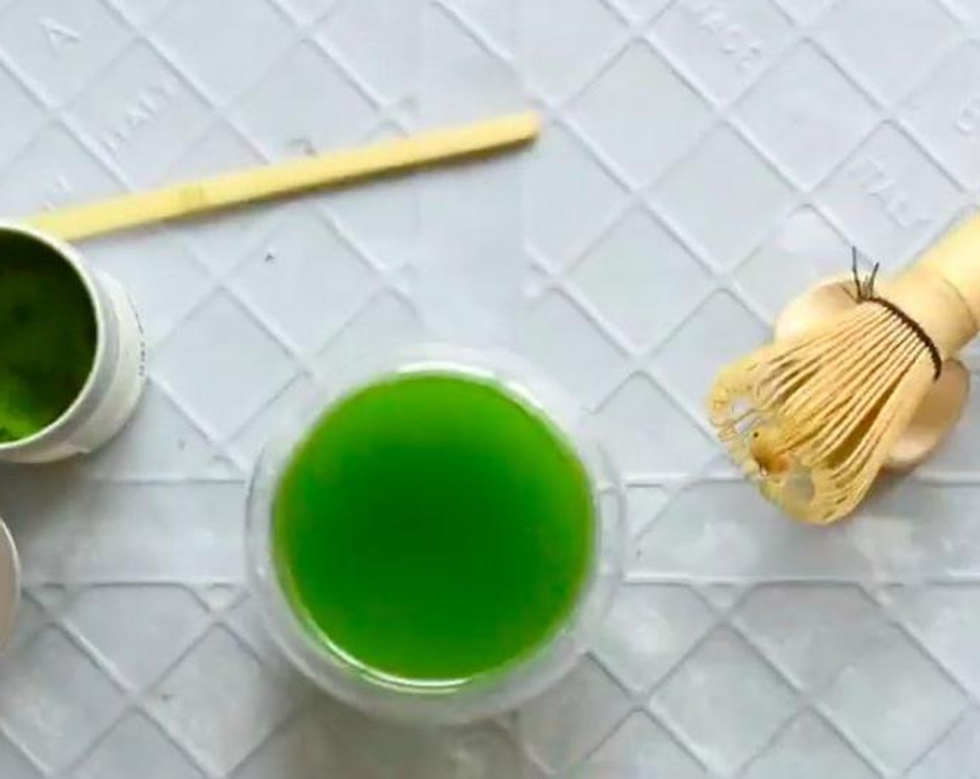 step 5 Whisk until there aren't any matcha clumps.