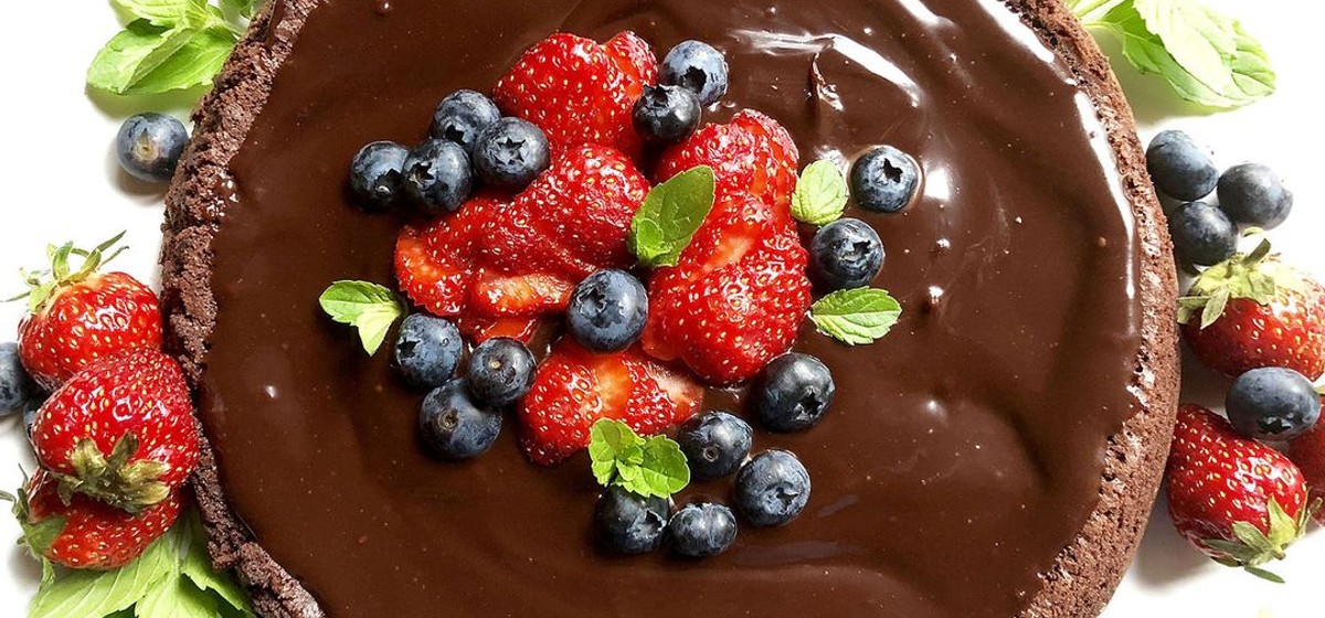 Flourless Chocolate Cake Recipe | SideChef