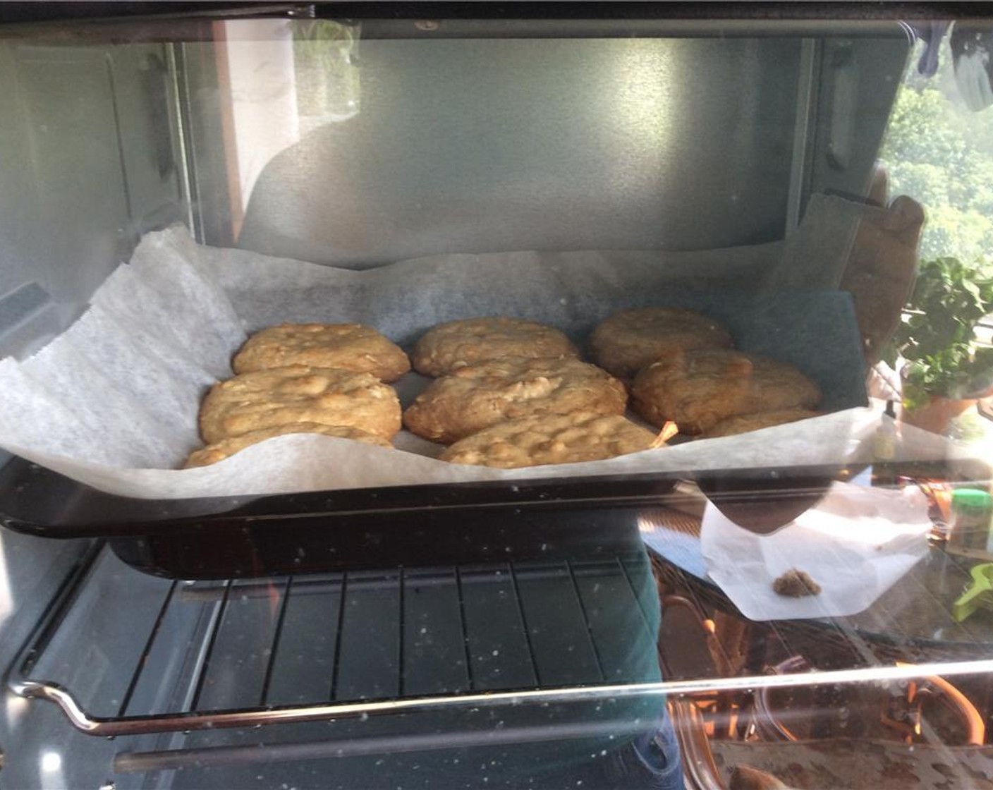 step 10 Bake for 8 minutes in the preheated oven. Check on the oven after 6 minutes, the cookies may harden depending on the type of oven.