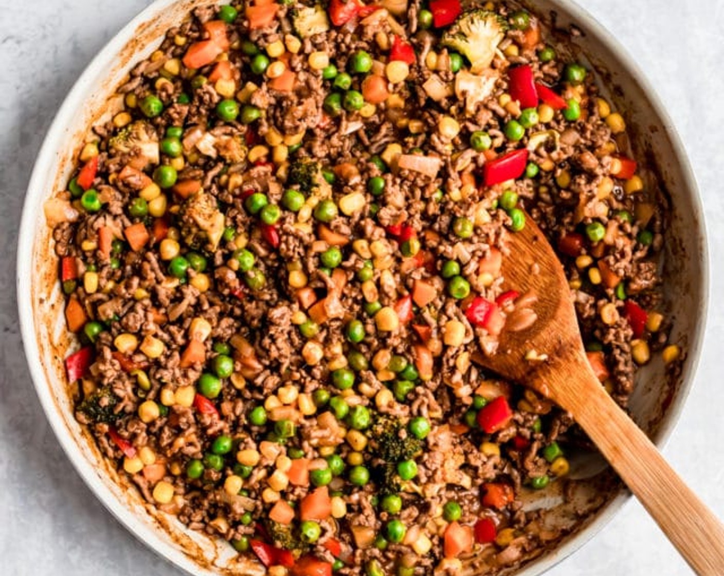 step 4 Brown Extra Lean Ground Beef (1 lb) in a large skillet. Stir in All-Purpose Flour (2 Tbsp) and cook for 1 minute.