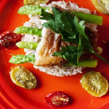 Pan-fried Red Snapper Fillet with Asparagus and Confit Tomatoes Recipe | SideChef