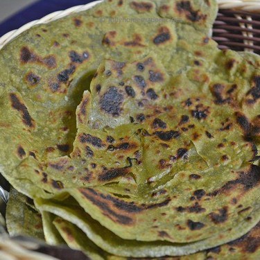 Spinach Paratha Recipe | SideChef