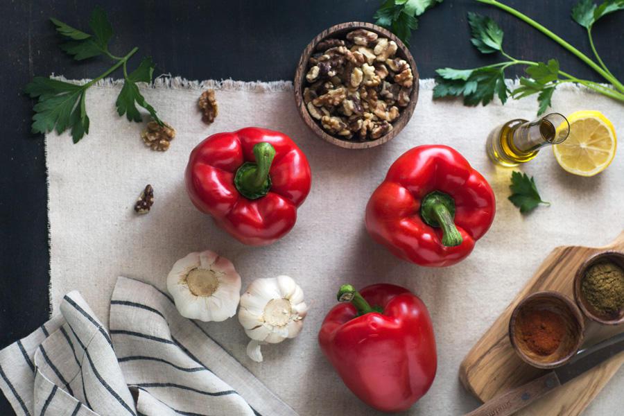 M.K.R Red pepper専用出品 Roasted Red Pepper and Walnut Dip Recipe | SideChef