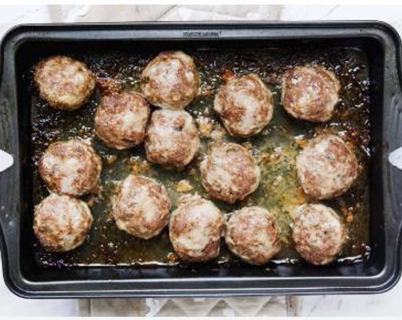 step 5 Serve them with a side of fresh salad or braise them in tomato sauce for a delicious sauce!