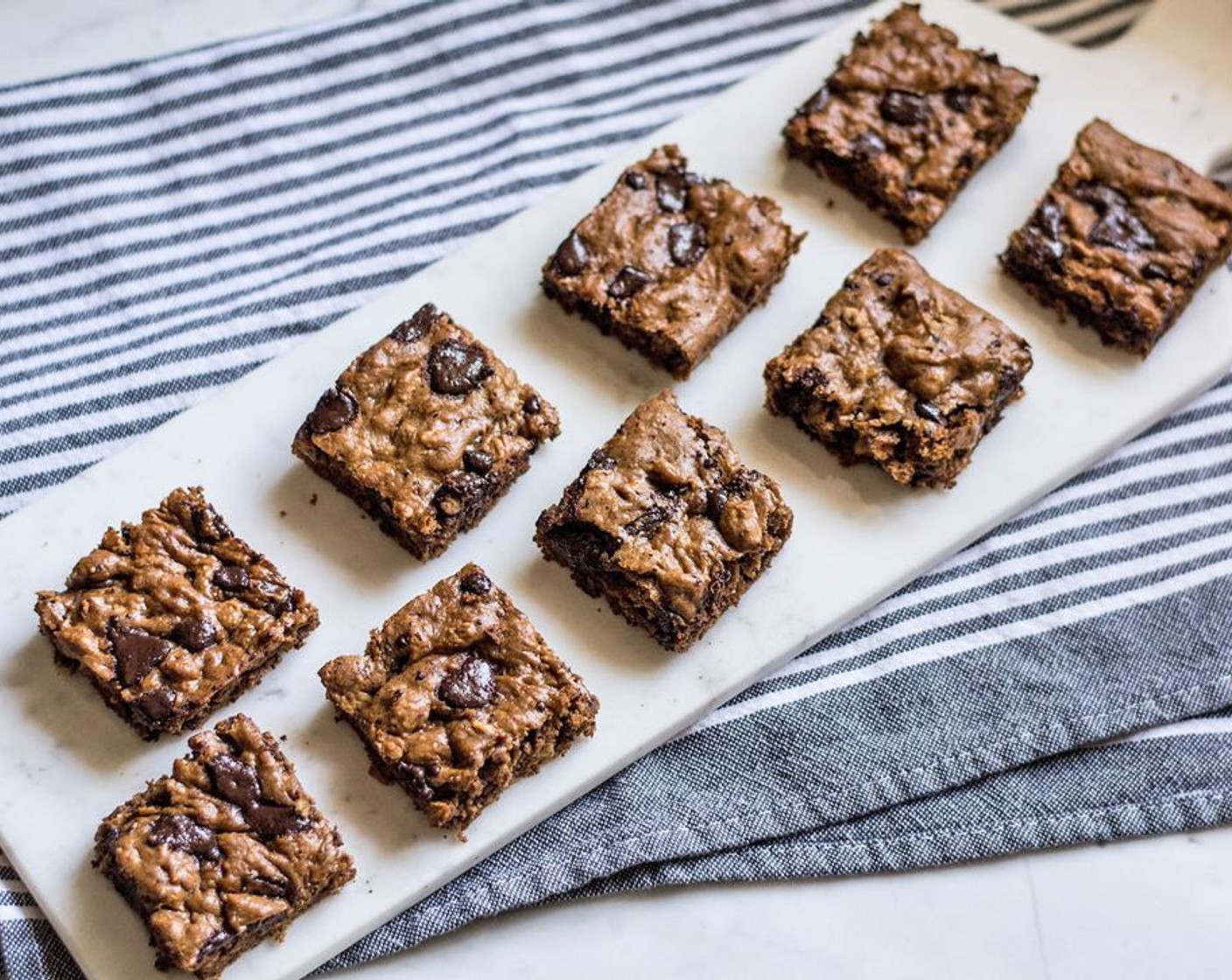 Flourless Chocolate Peanut Butter and Oat Bars