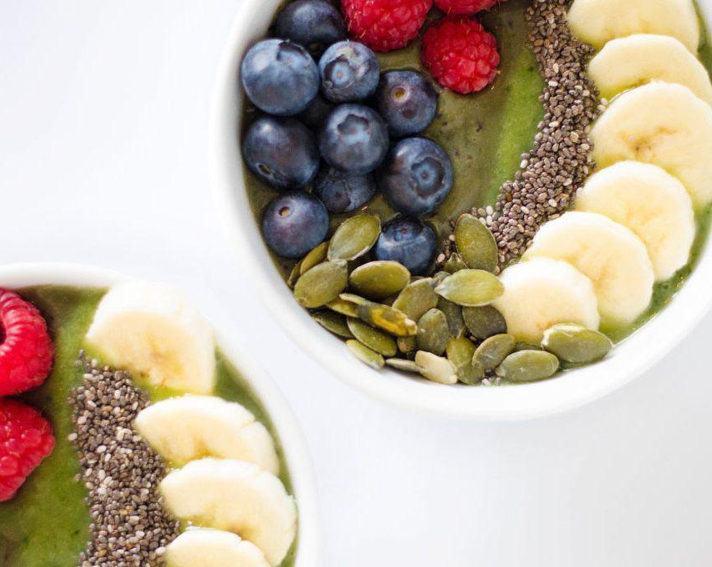 Two-Toned Kale Smoothie Bowl