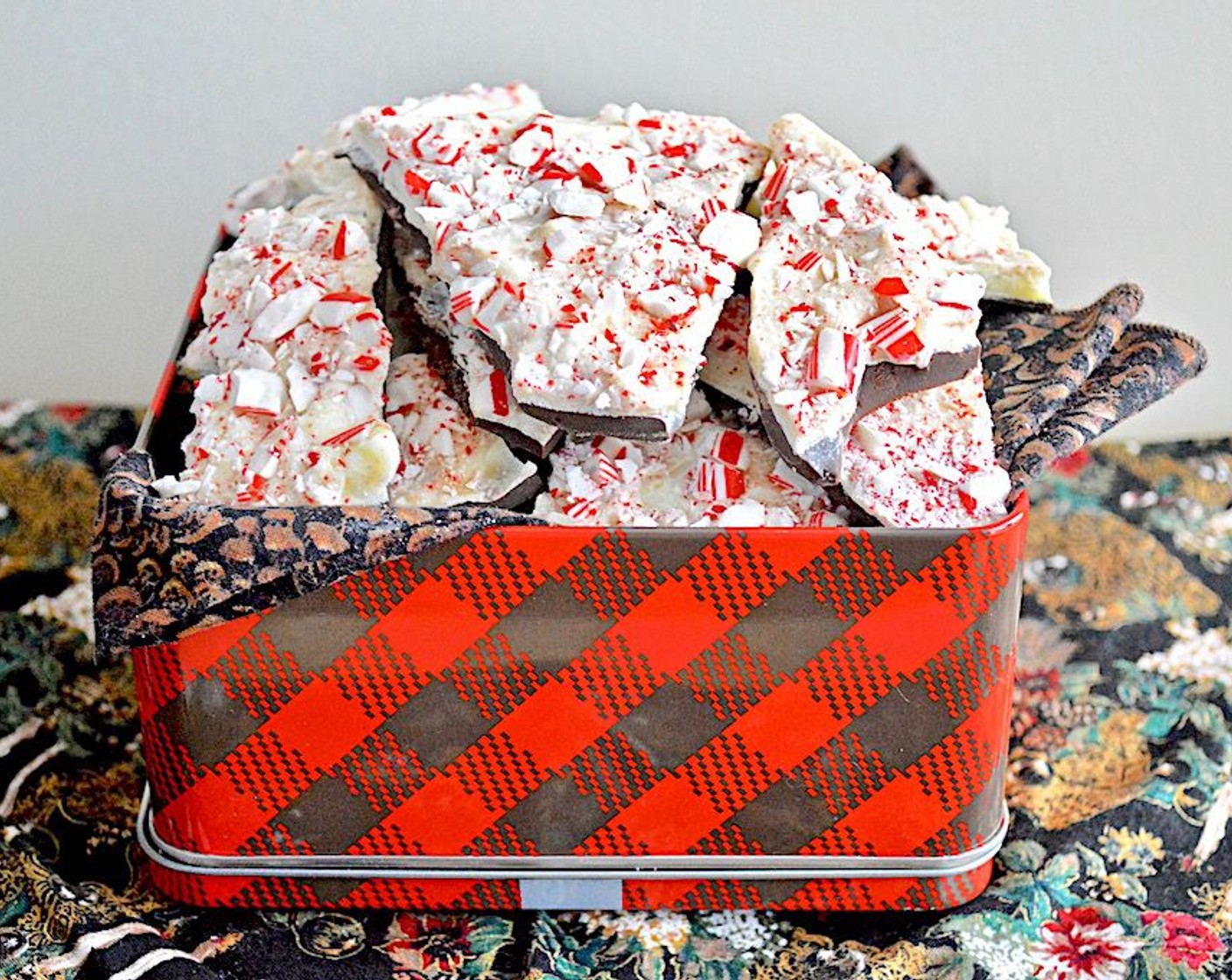 Dark Chocolate Peppermint Bark