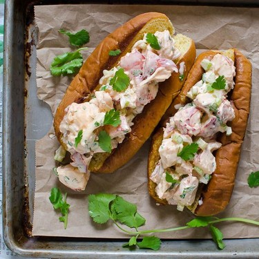 Sriracha Lobster Rolls Recipe | SideChef