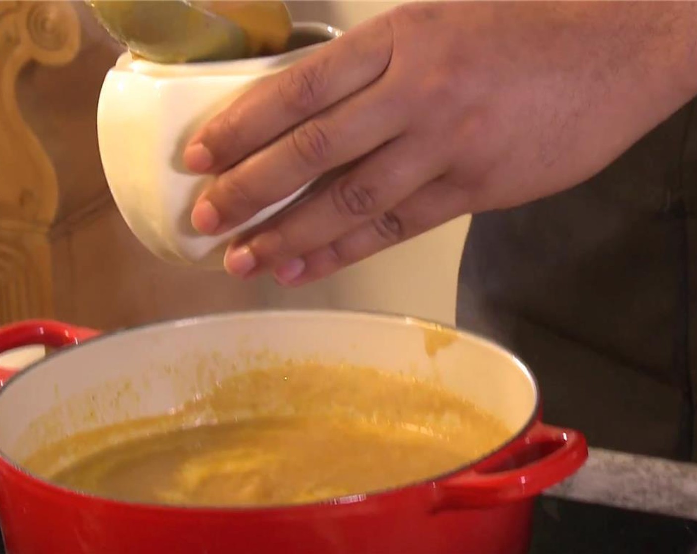 step 6 Pour into soup bowls and garnish with fresh Fresh Thai Basil Leaves (12).