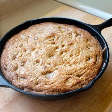 Giant Chocolate Chunk Skillet Cookie Recipe | SideChef