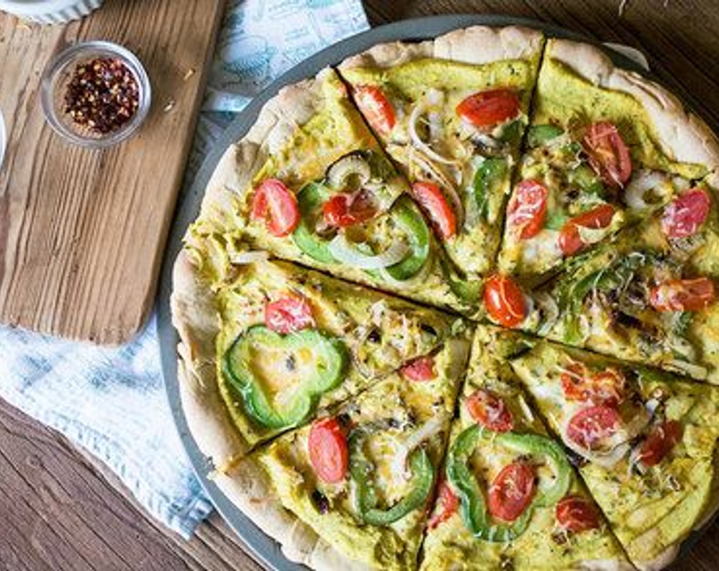 Cauliflower Alfredo Veggie Pizza