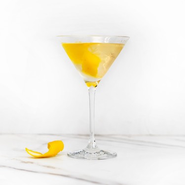 Elderflower Vesper Martini Recipe | SideChef