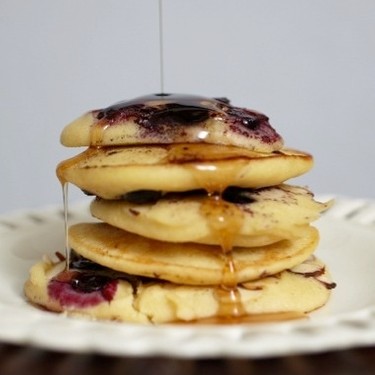 Gluten-Free Blueberry-Almond Pancakes Recipe | SideChef