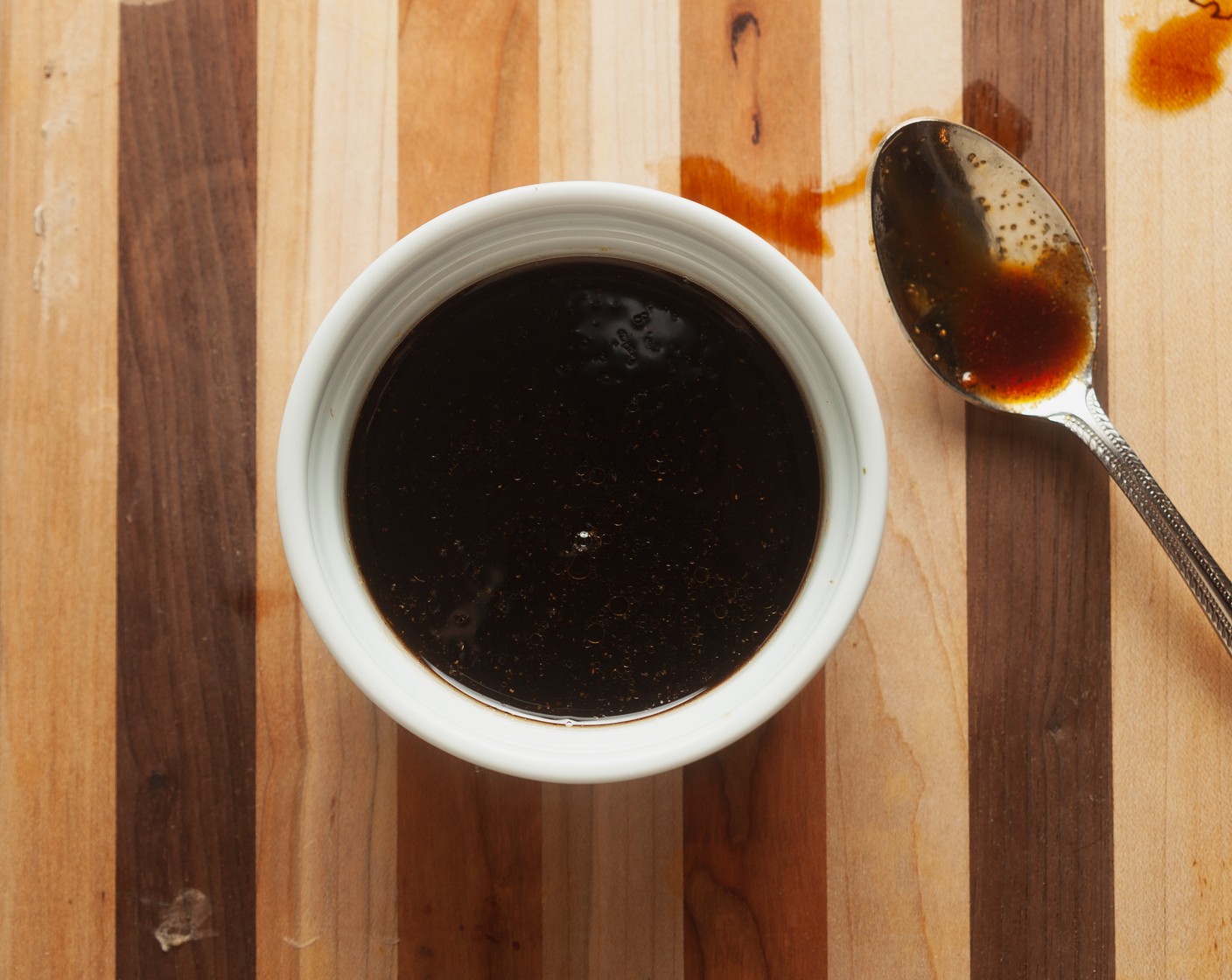 step 1 In a small bowl, mix together the Unsalted Beef Stock (1/2 cup), Low-Sodium Soy Sauce (4 Tbsp), Oyster Sauce (2 Tbsp), Sesame Oil (1 Tbsp), Simply Organic Garlic Powder (1/2 tsp), and Ground Ginger (1/4 tsp). Set aside.