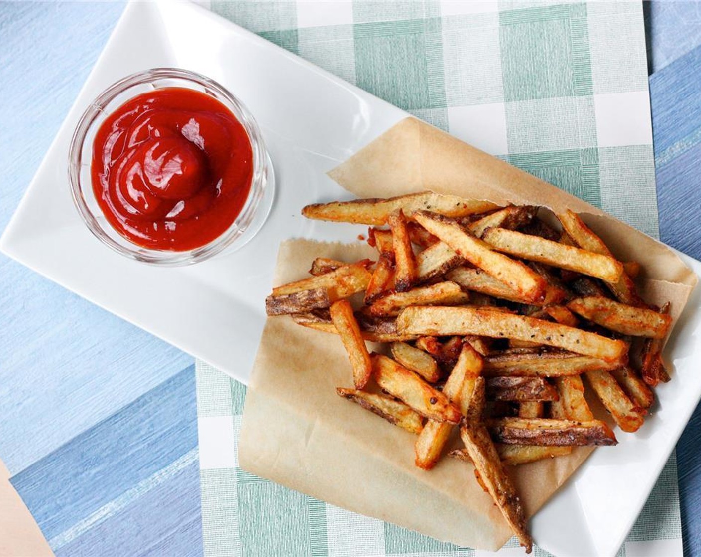 step 10 Serve immediately with your favorite condiments! Or keep warm in a low temperature oven at 200 degrees F (95 degrees F).