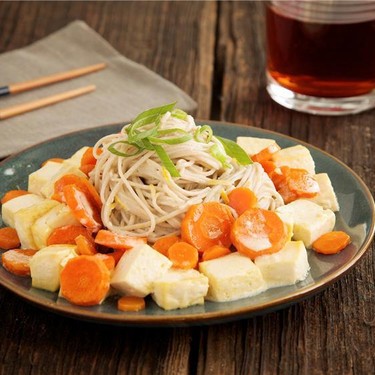 Miso-Sesame Soba Noodles with Tofu and Carrots Recipe | SideChef