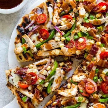 Grilled BBQ Chicken Pizza Recipe | SideChef