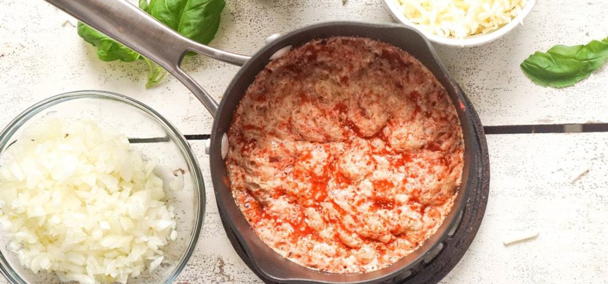 Tomato & Spinach Bread Roulade Recipe | SideChef