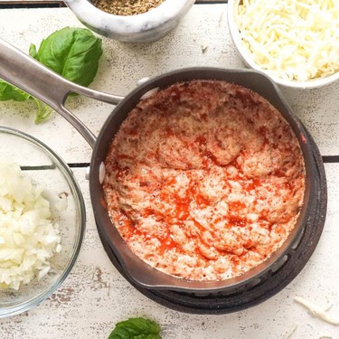 Tomato & Spinach Bread Roulade Recipe | SideChef