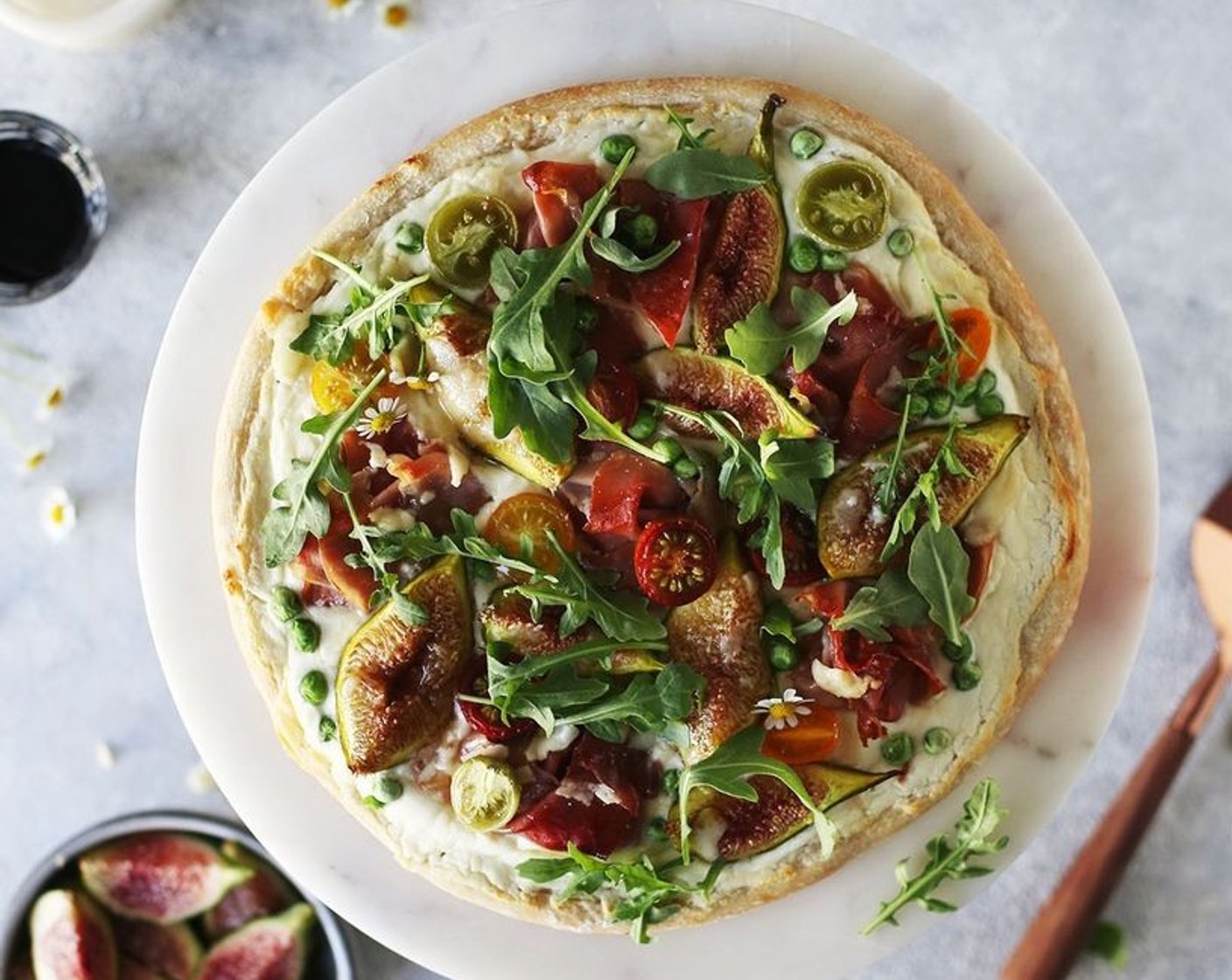 Goat Cheese, Fig, and Prosciutto Pizza