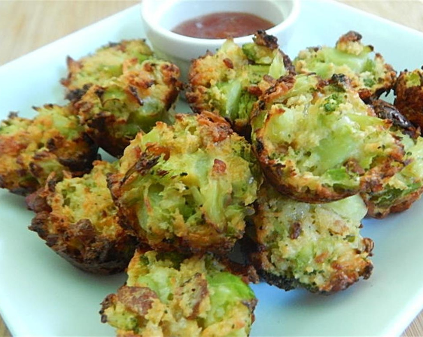 step 7 Bake the other side for another 10 minutes. Serve with your favorite dip. 2 broccoli bites is 1pp. Enjoy!